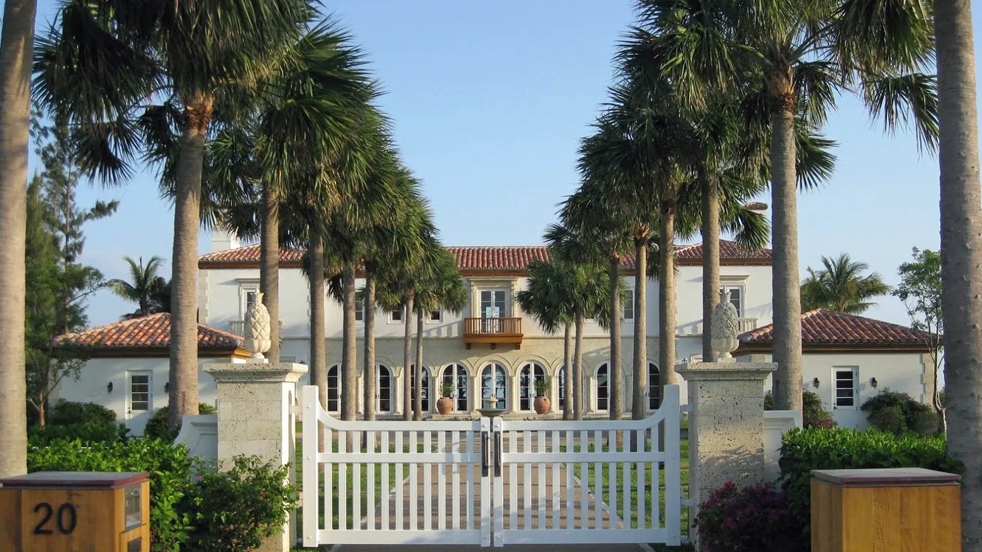 $5.6 million Bahama Estate Proves Antique Cypress is THE Wood of Luxury